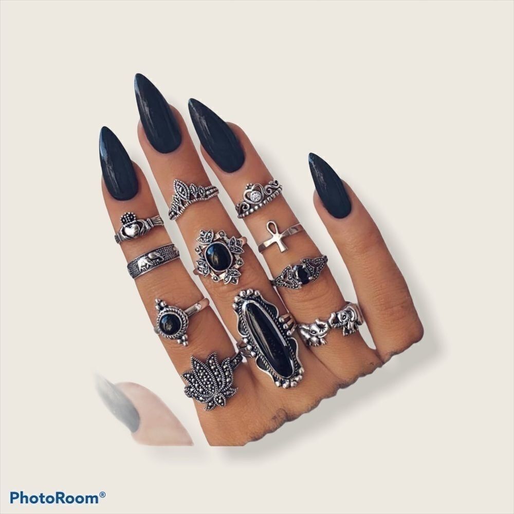 ‎‘RAELYNN’ BOHO RING SET